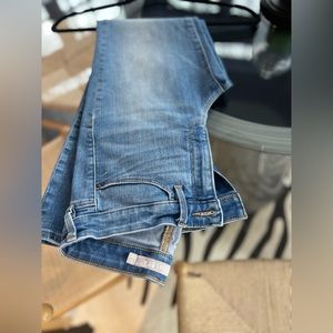 Athleta jeans- light wash and super stretchy- size 2